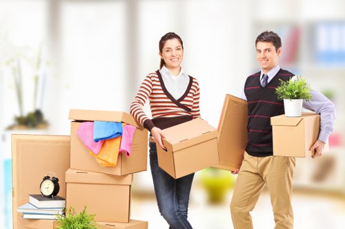 Self storage units for Morden residents and businesses